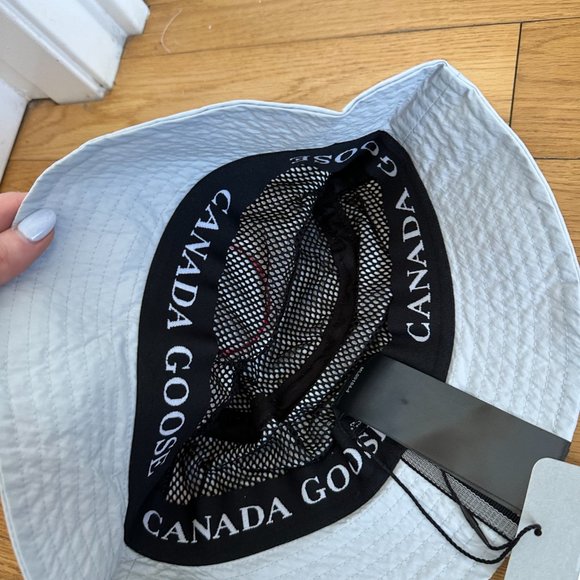 NWT Canada Goose Haven Bucket Hat Reflective Tape Silverbirch Sz S-M - Picture 7 of 9